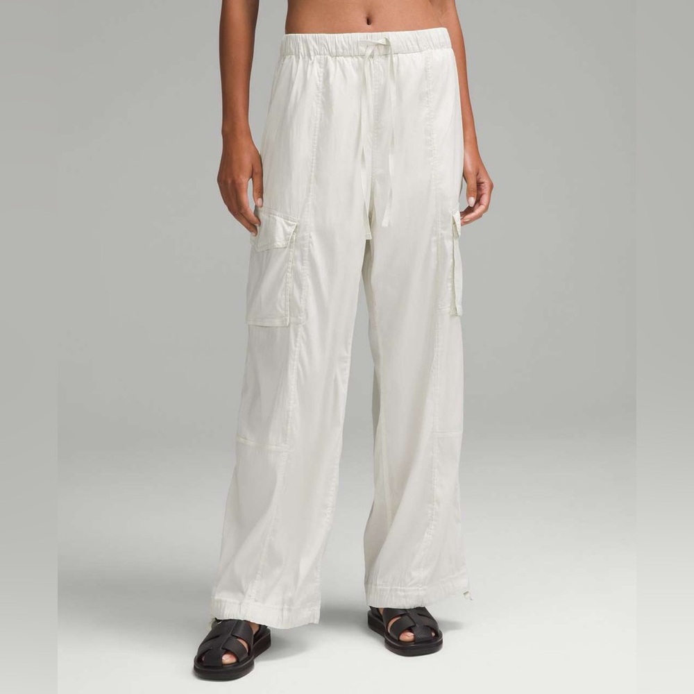 LULULEMON W5GD9S Lightweight Adjustable Mid-Rise Cargo Pant Bone